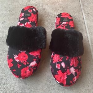Victoria’s Secret Slippers